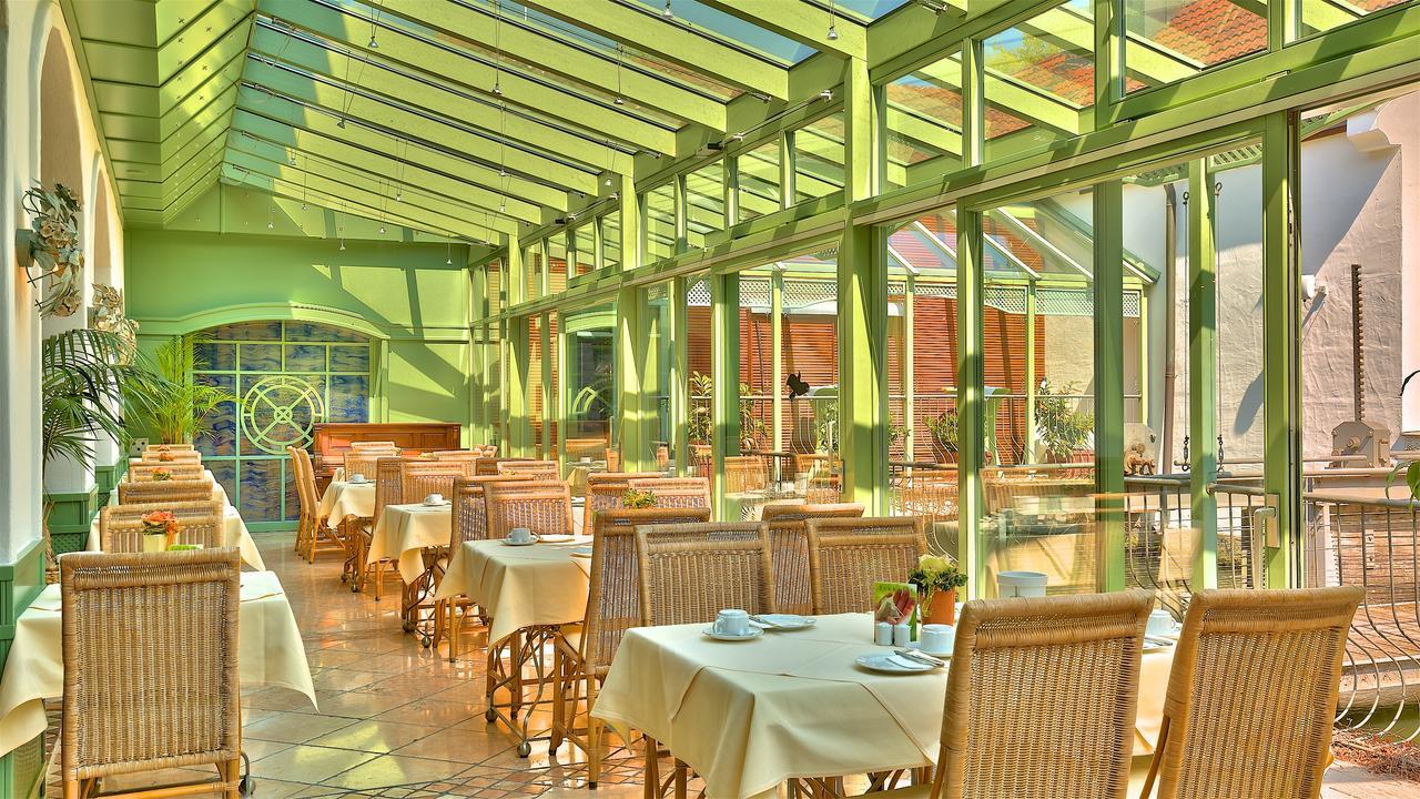 Hotel Zur Muehle Ismaning Exterior photo